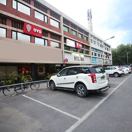 Oyo Premium Sector 22A Chandigarh Hotel Luaran gambar