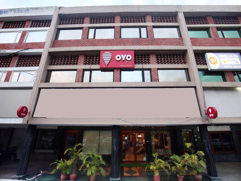 Oyo Premium Sector 22A Chandigarh Hotel Luaran gambar