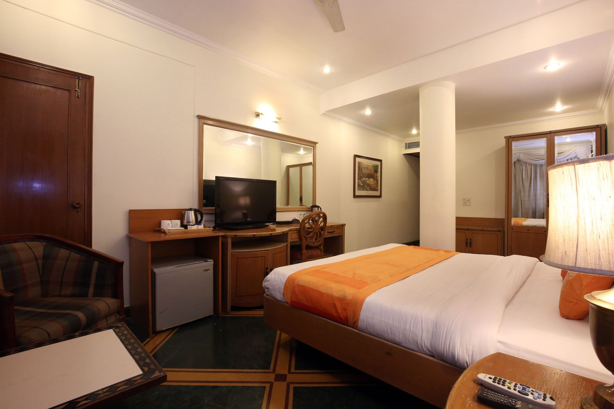 Oyo Premium Sector 22A Chandigarh Hotel Luaran gambar